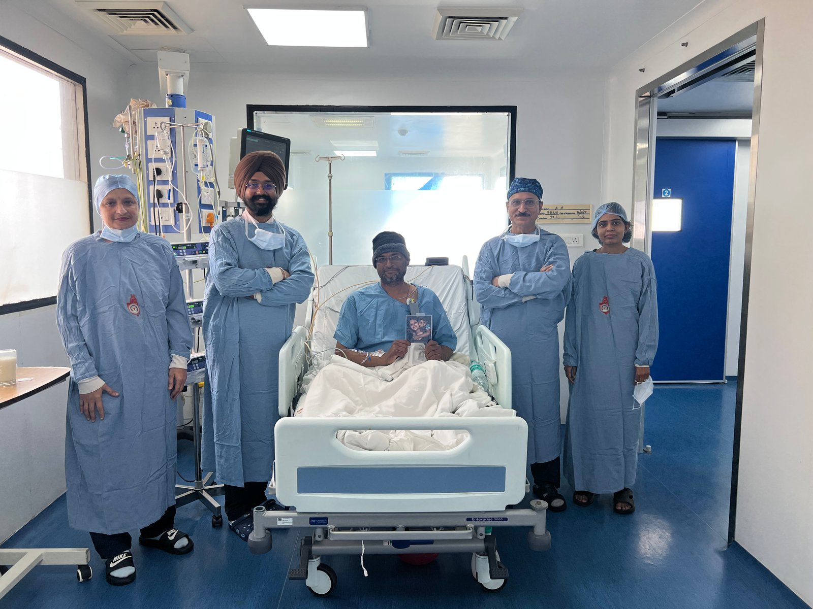 Mr Amit with Dr Gursagar Singh Sahota and Liver transplant team in Ludhiana
